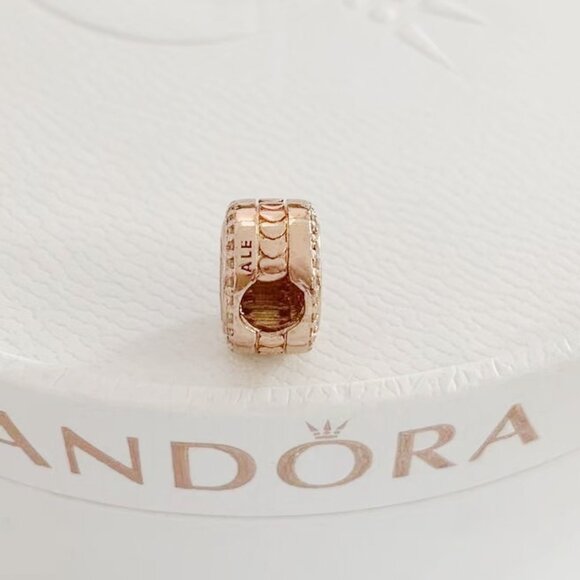 Pandora St.Kitts & Nevis Flag pendant Rose Gold-Plated - Picture 3 of 4